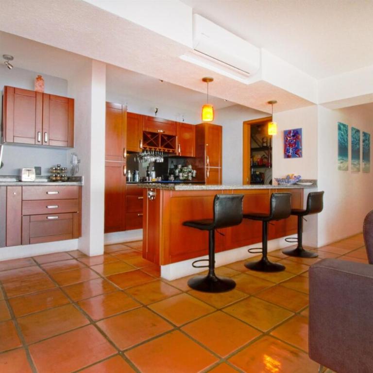 Modern Beachfront - Casa Caballito del Mar - Apartamento de 2 dormitorios - 16