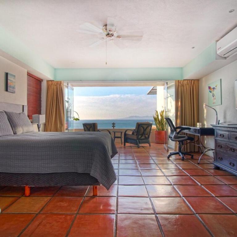 Modern Beachfront - Casa Caballito del Mar - Apartamento de 2 dormitorios - 36