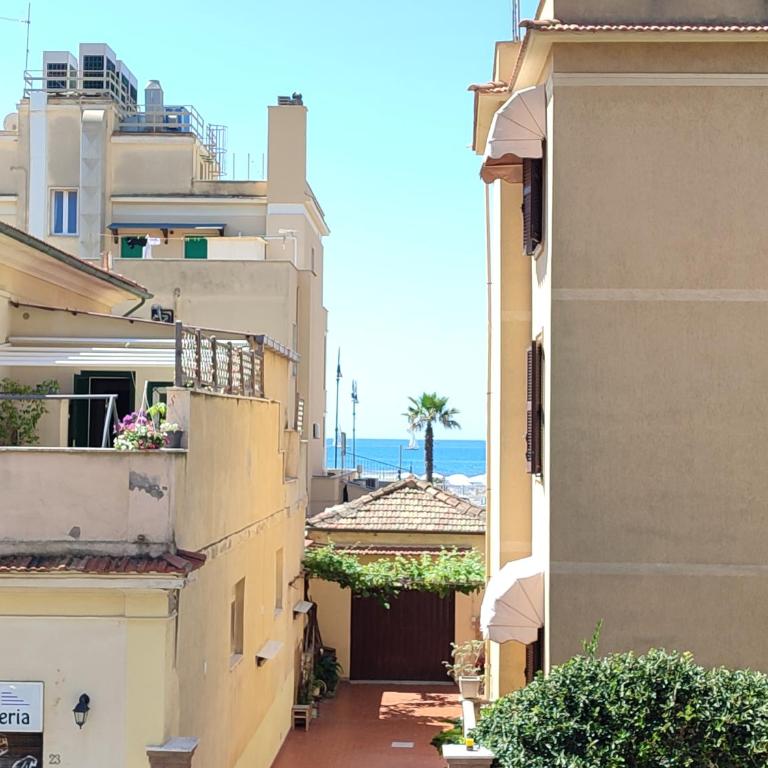 Sunnyhome- Ostia Lido vista mare 2 bagni - Casa con 2 Camere da Letto - 56