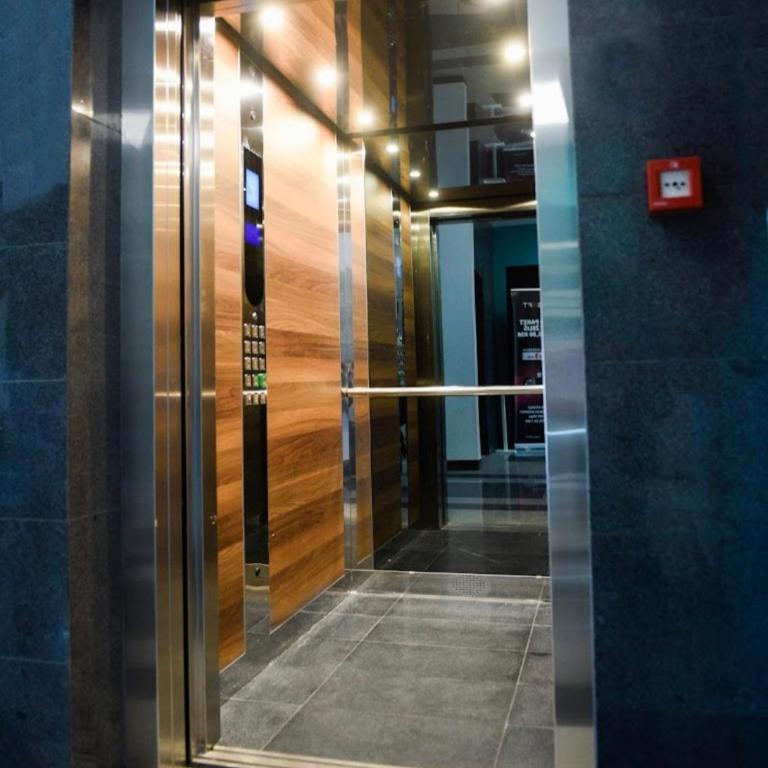 Bulevar deluxe 1 parking free - Apartman sa 2 Spavaće Sobe - 7