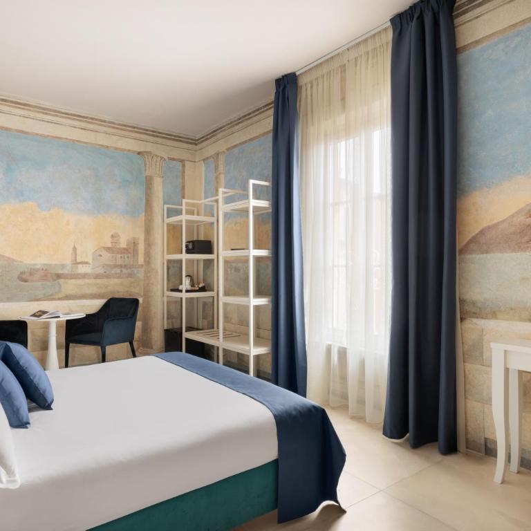 Prato dei Miracoli Residenza d'Epoca - Deluxe King Room - 2