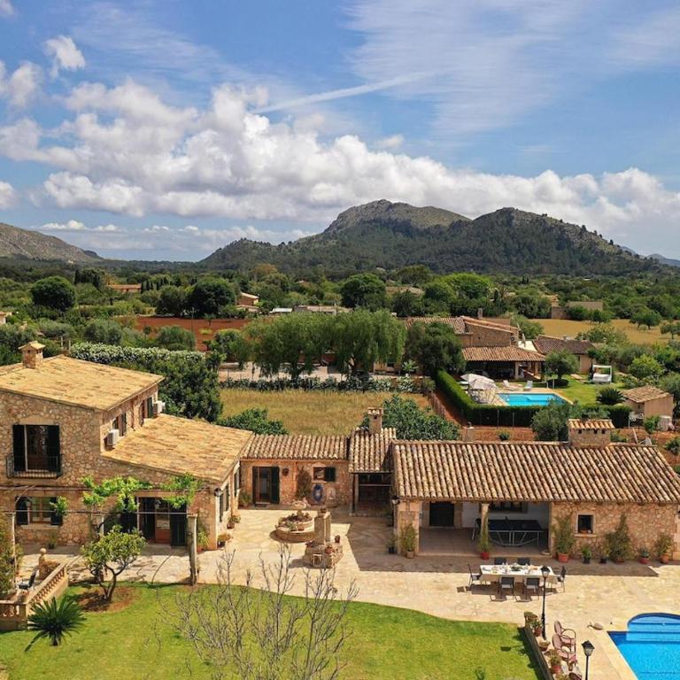 Idyllic Villa Near Pollensa by Renthousing - Villa con piscina privada - 8
