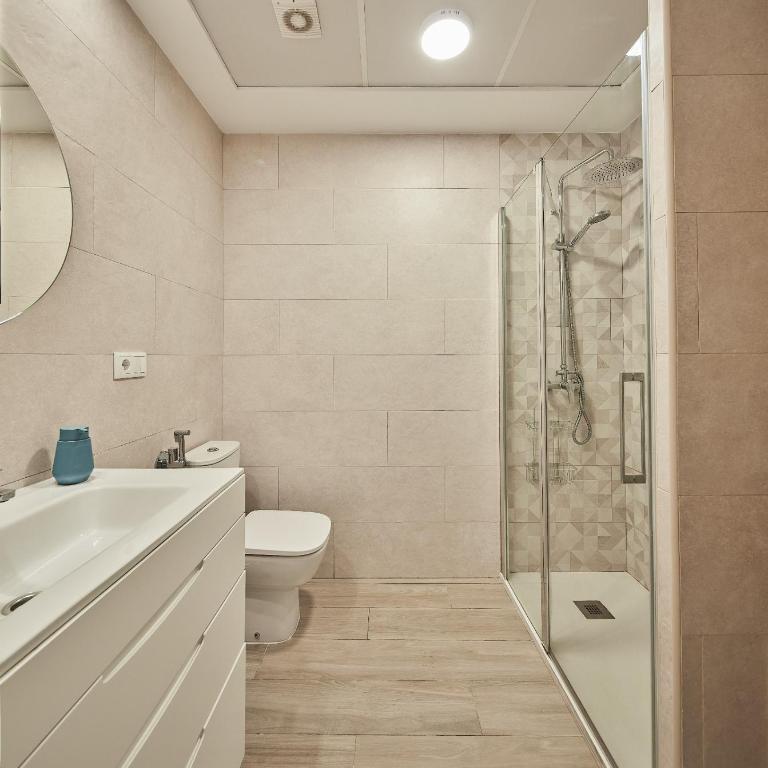 Cádiz, ciudad y playa - Apartamento de 2 dormitorios - 8