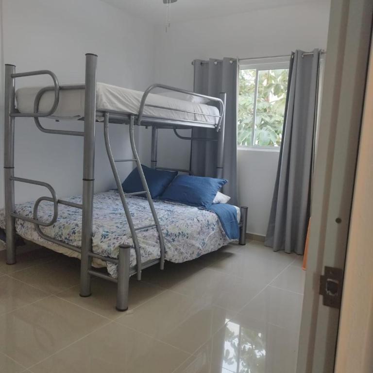 Beautiful Holiday Home - Three-Bedroom House - 5
