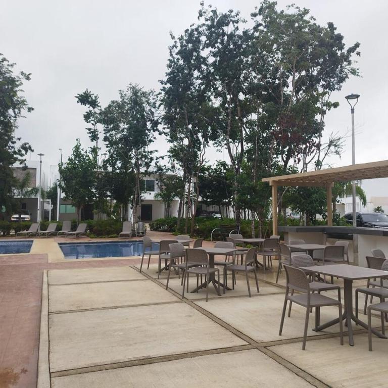Beautiful Holiday Home - Three-Bedroom House - 10