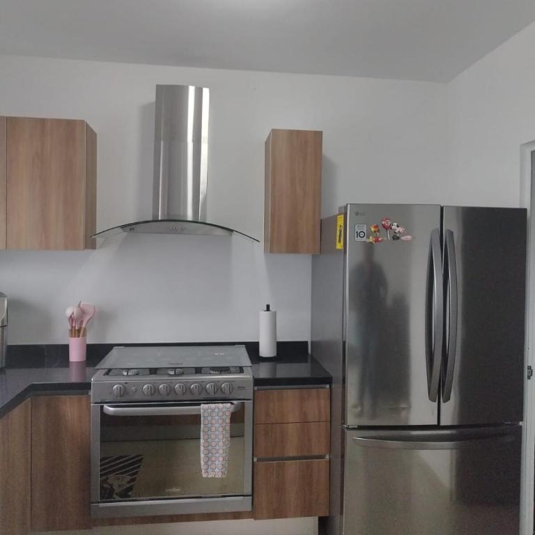 Beautiful Holiday Home - Three-Bedroom House - 28