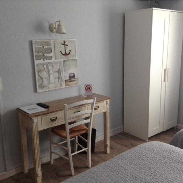 Hôtel le Chalet Fleuri - Chambre Triple - 2
