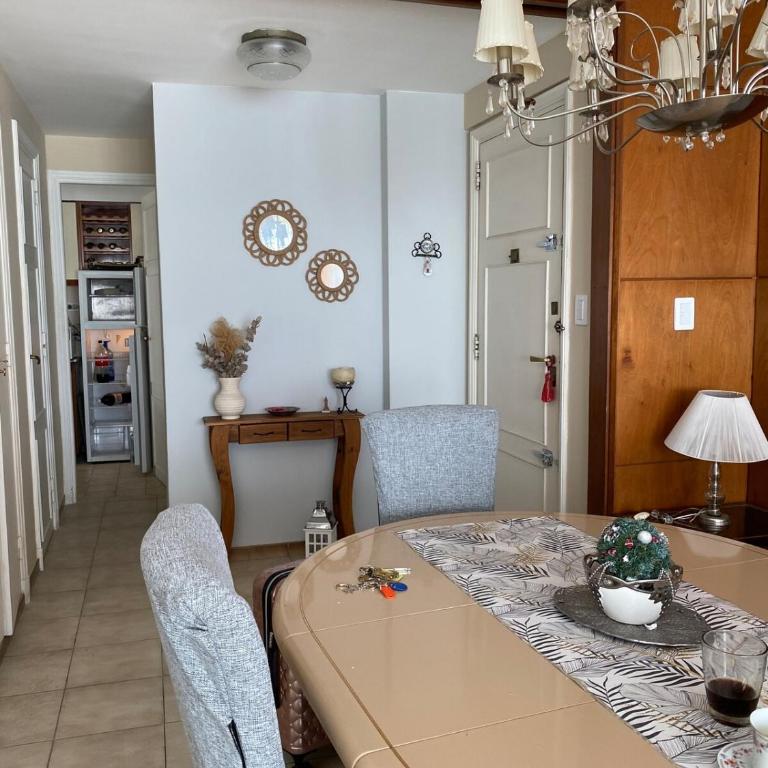 Olimpo Apartment 6 Frente al mar-Plaza Colon solo familias! - Three-Bedroom Apartment - 12