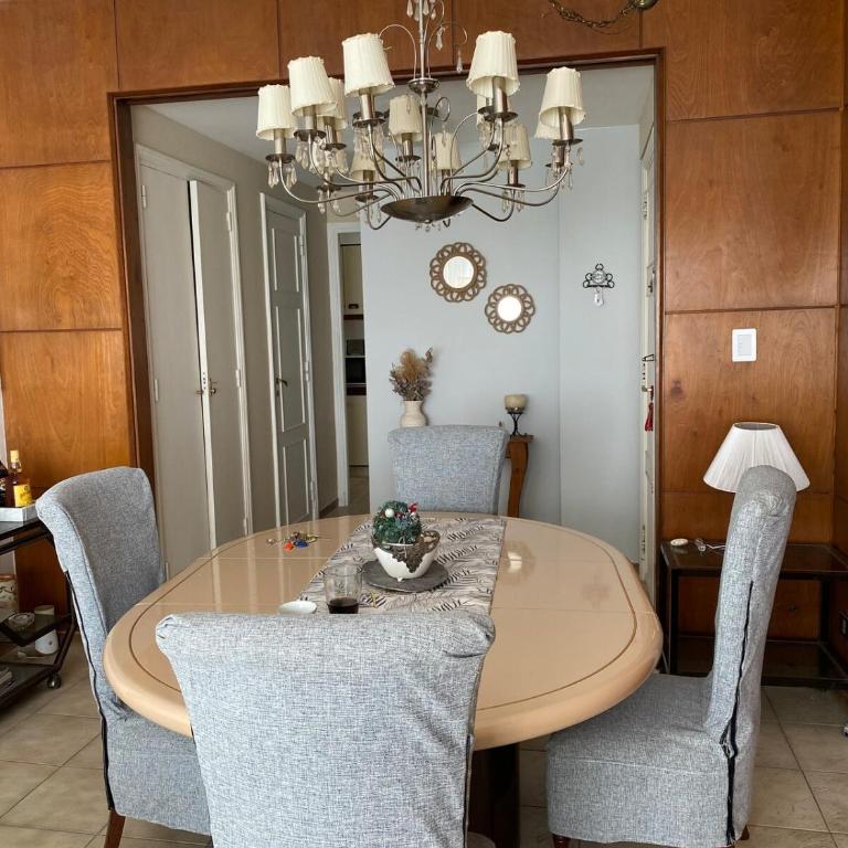 Olimpo Apartment 6 Frente al mar-Plaza Colon solo familias! - Three-Bedroom Apartment - 6