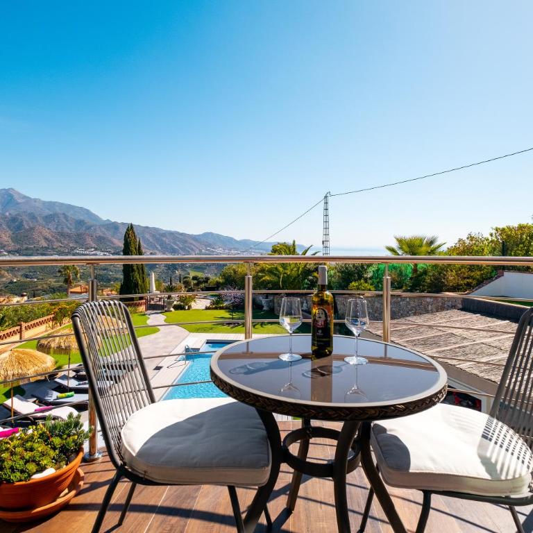 Exceptional Costa del Sol Villa El Espuela for 10 Heated pool Amazing views & quality - Villa con piscina privada - 69