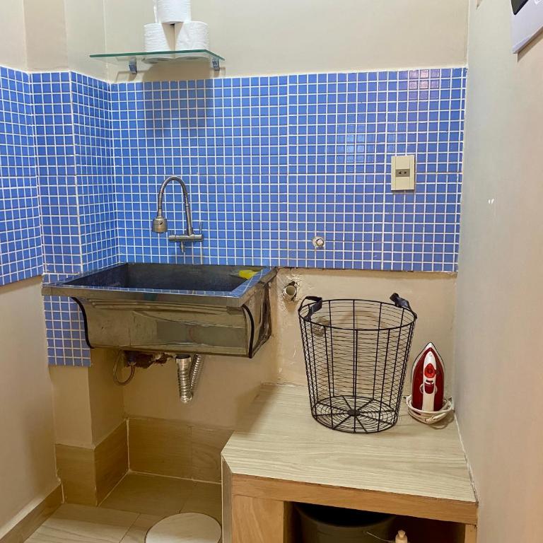 Apartamento RR Agradable y Moderno c 2 dormitorios y estacionamiento interno techado - Two-Bedroom Apartment - 1