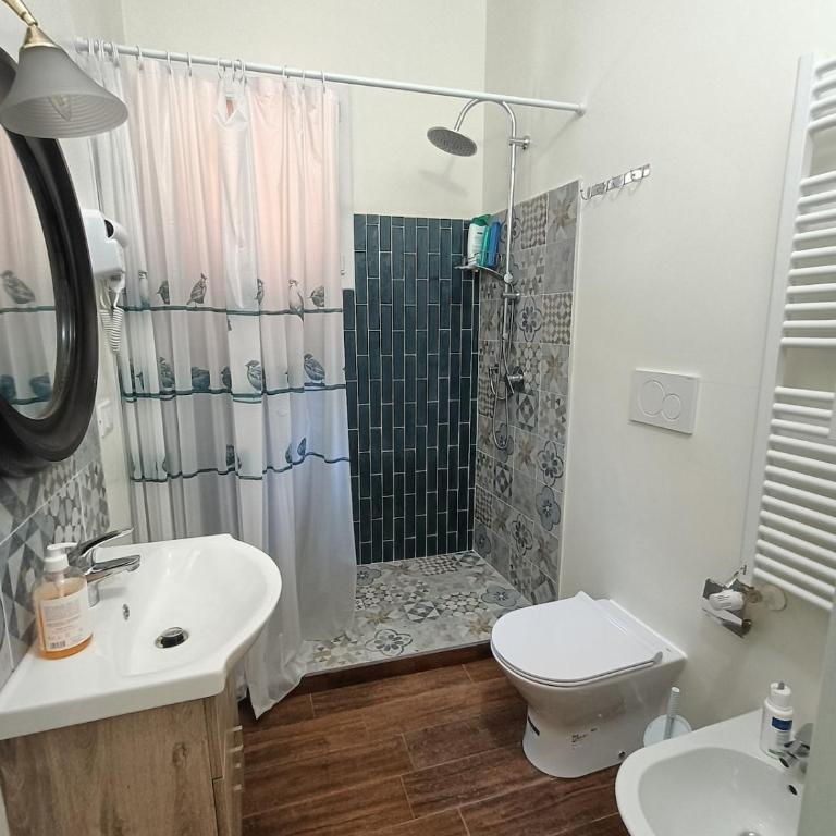 Casa Renata -Charming Loggia - One-Bedroom Apartment - 31