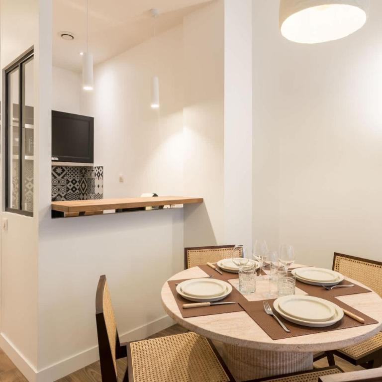 Elégant appartement à deux pas du Moulin Rouge - Appartement - 8