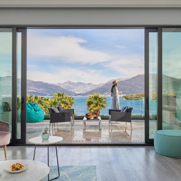 Monte Palm Beach - Signature Suite Sea View - 1