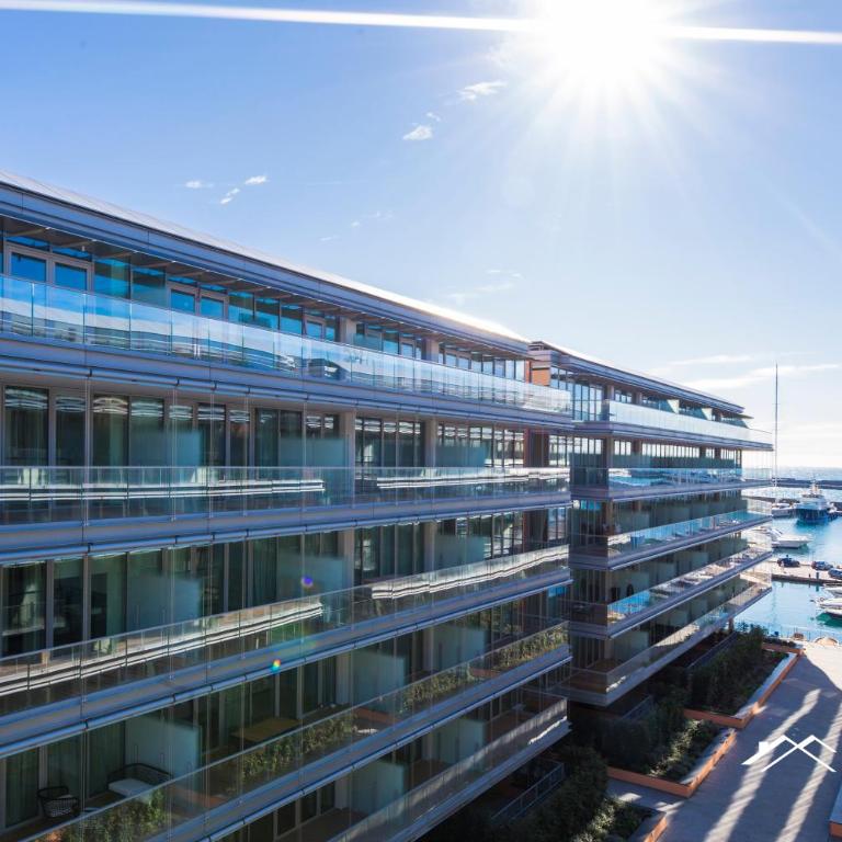 Waterfront Luxury Studio, FREE Parking, AC, NETFLIX & WIFI By Tilo Lux - Appartamento con Vista Mare - 25