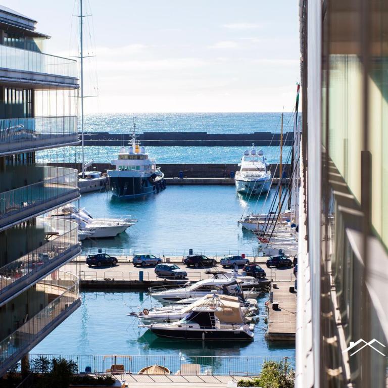 Waterfront Luxury Studio, FREE Parking, AC, NETFLIX & WIFI By Tilo Lux - Appartamento con Vista Mare - 27