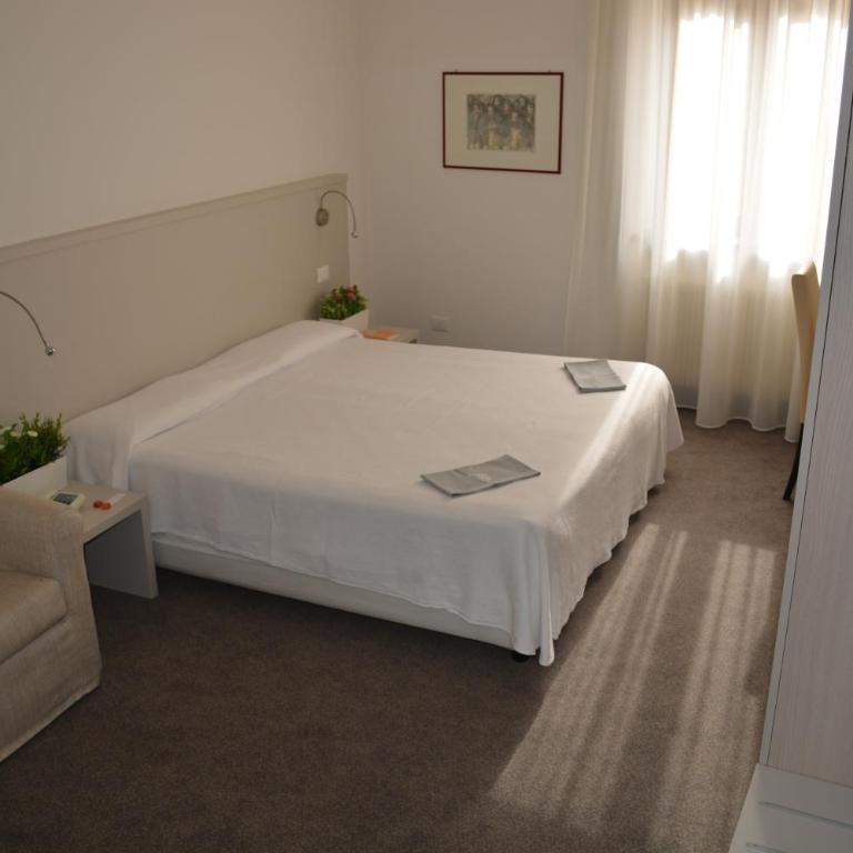 Albergo Accademia - Camera Tripla - 7