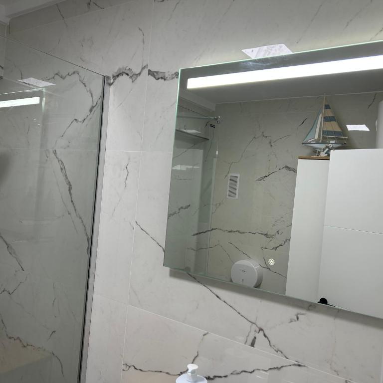 La Pineda playa - Studio Apartment - 14