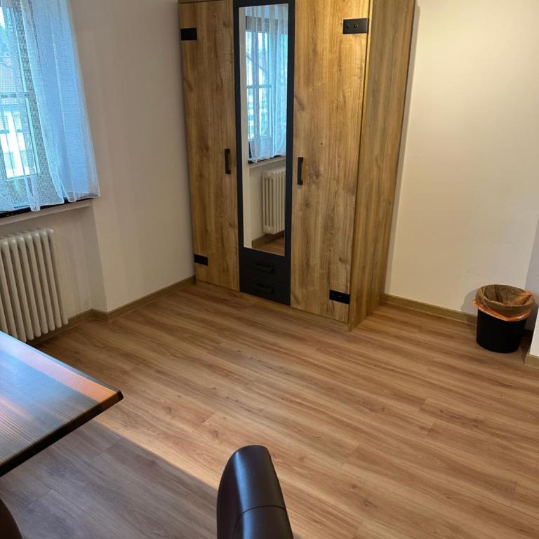 Hotel Fürstenhof - Familienzimmer mit Dusche - 1