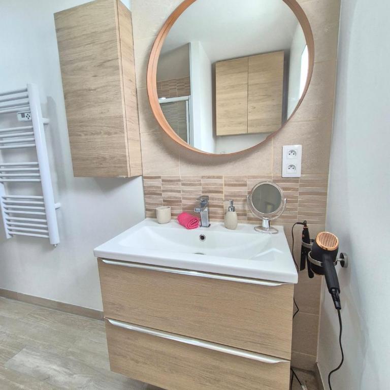 Lana #Clim#Terrasse - Meublé classé 3étoiles - Appartement 2 Chambres - 13
