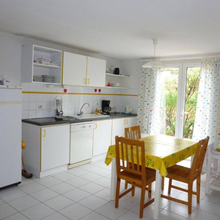 V0544 - Vias Plage - 85m2 villa avec jardin, piscine privé dans résidence - Villa 3 Chambres - 3