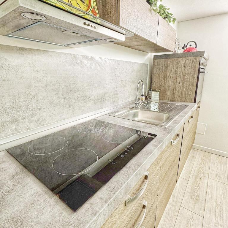 Cozy Basement Apartment Navigli - Appartamento con 2 Camere da Letto - 8