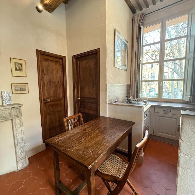 Bel appartement aixois dans le centre historique - Apartamento de 1 dormitorio - 18