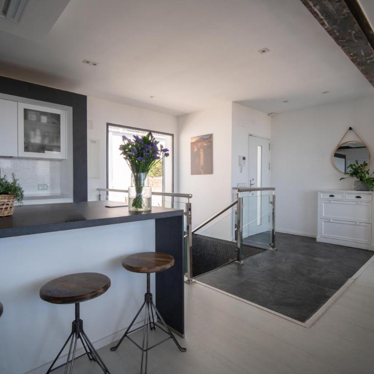 Luxury Villa with Sauna and Heated Pool for 14PAX! - Villa - 12