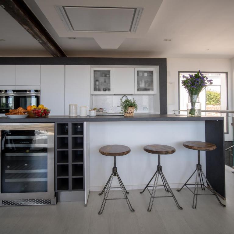 Luxury Villa with Sauna and Heated Pool for 14PAX! - Villa - 15
