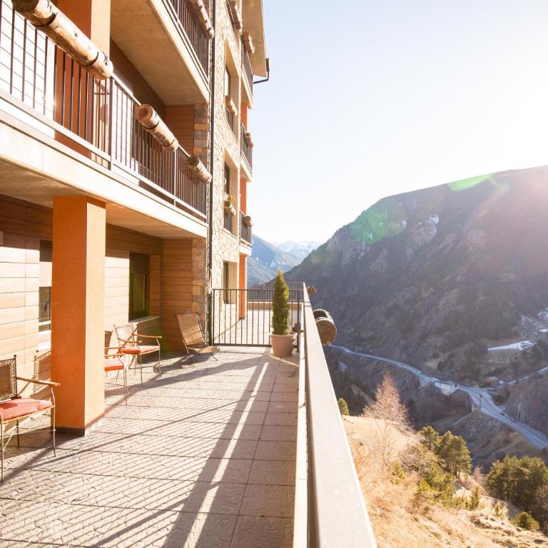 Apartaments Ashome - Apartamento de 2 dormitorios con terraza - Carretera de Prats, Canillo - 15
