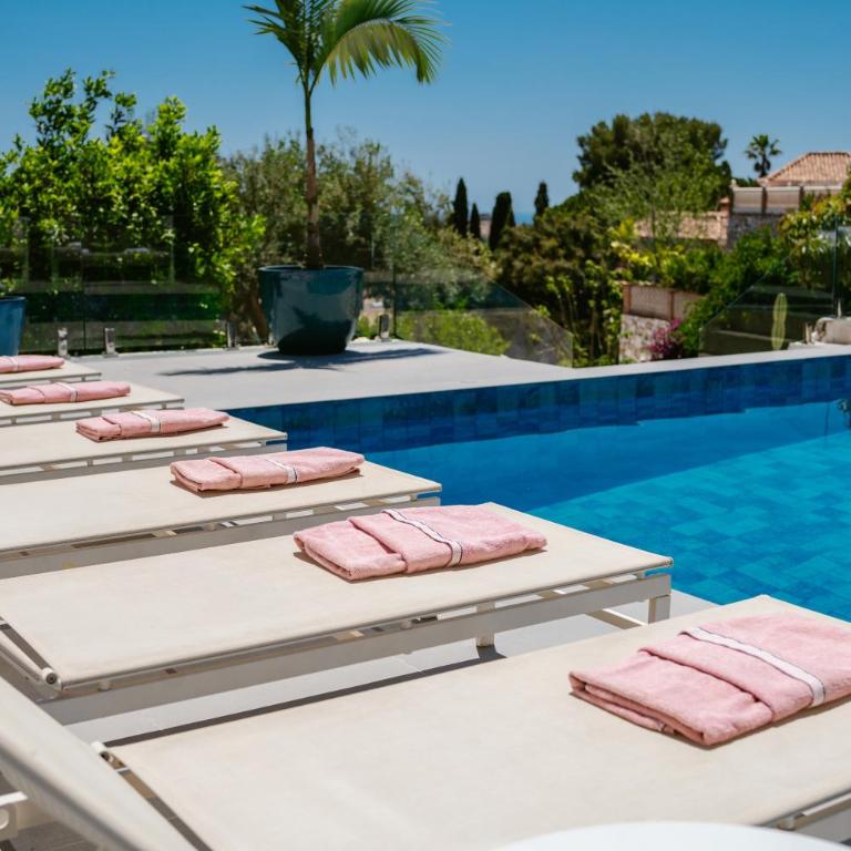 Luxury Villa with Sauna and Heated Pool for 14PAX! - Villa - 34