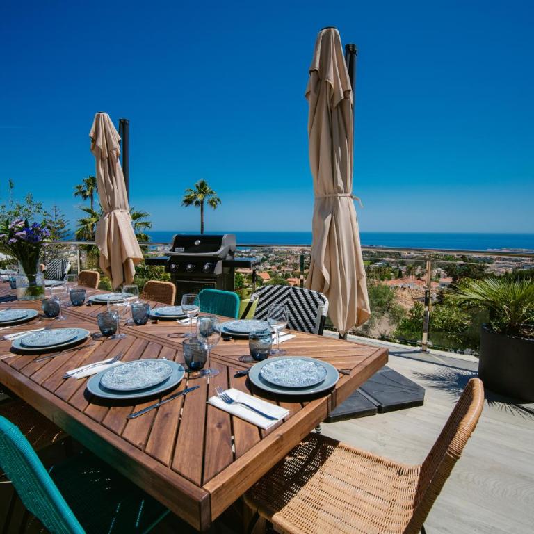 Luxury Villa with Sauna and Heated Pool for 14PAX! - Villa - 64
