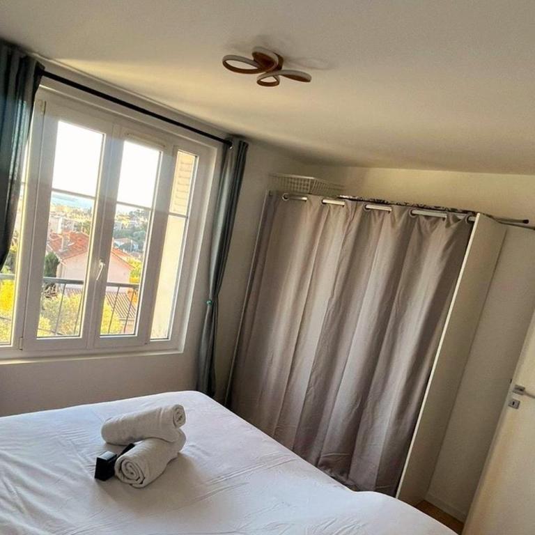 3 pièces cocon dans les hauteurs de Cannes vue mer - Appartement 3 Chambres - 19