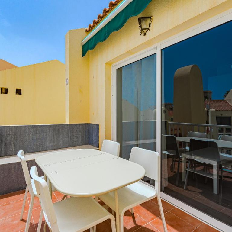 Lovely 1 Bed Apartment In Costa Adeje K101 - Apartment with Balcony - 6