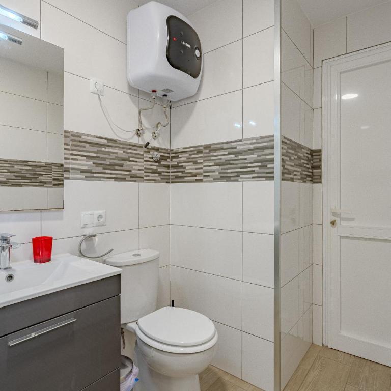 Lovely 1 Bed Apartment In Costa Adeje K101 - Apartment with Balcony - 12