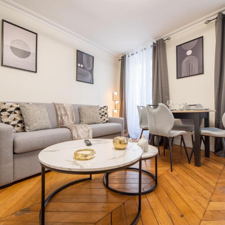 CIA - rue du Colisée, near Champs Élysées - One-Bedroom Deluxe Apartment - 1