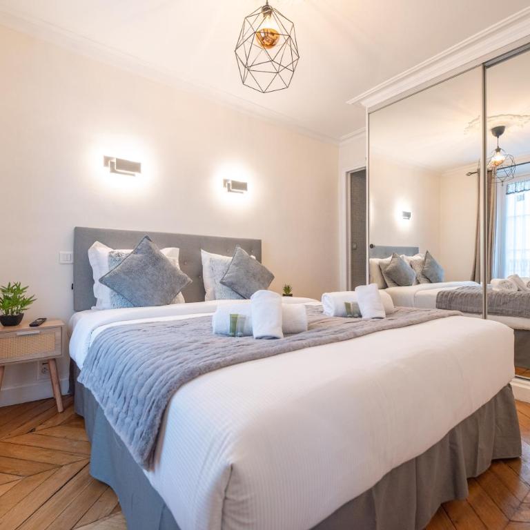 CIA - rue du Colisée, near Champs Élysées - One-Bedroom Deluxe Apartment - 4