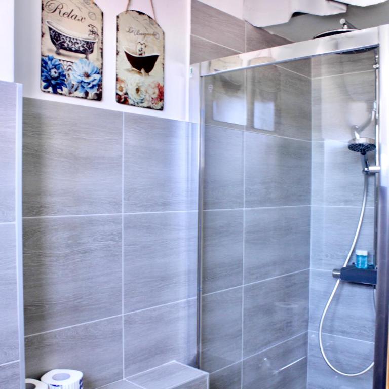 HC - Richetta's Comfy House near the Vatican - Appartamento con 2 Camere da Letto e Balcone - 9