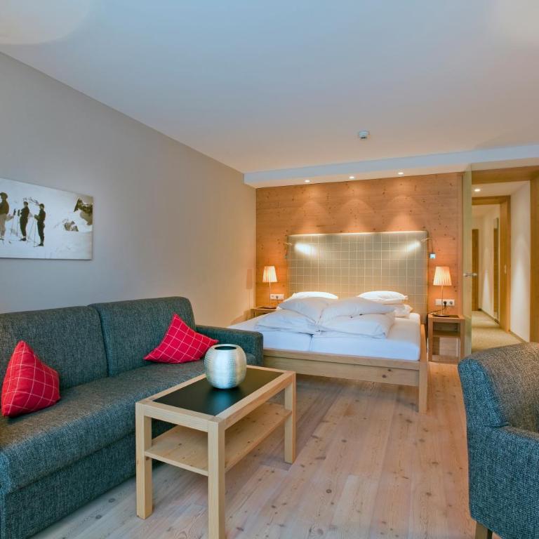 Hotel Weisses Lamm - Deluxe Doppelzimmer - 5