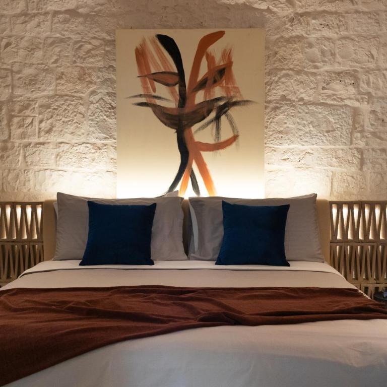 Trulli Damari - King Suite with Balcony - 4