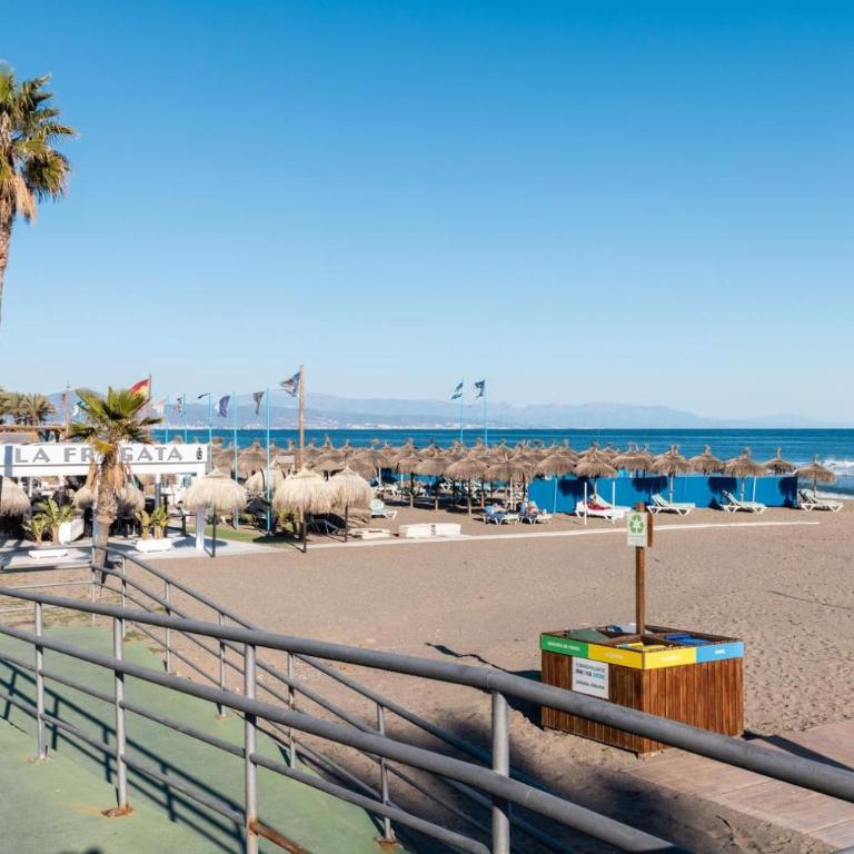 Primera Linea del Mar - Acceso Directo Playa Carihuela -By Budha Apartments - Apartamento de 1 dormitorio - 29