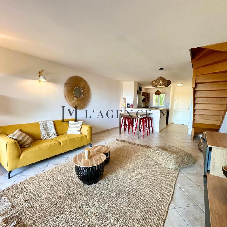 Manuro - Duplex avec jardin et parking privé, vue citadelle et mer CALVI - Appartement 2 Chambres - 7