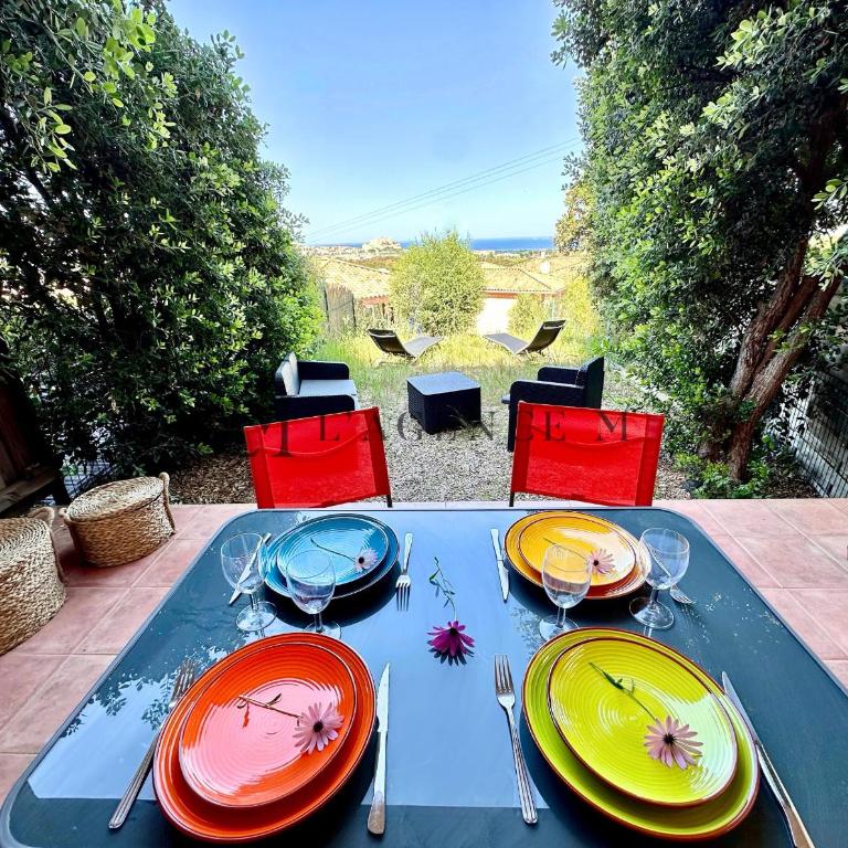 Manuro - Duplex avec jardin et parking privé, vue citadelle et mer CALVI - Appartement 2 Chambres - 2