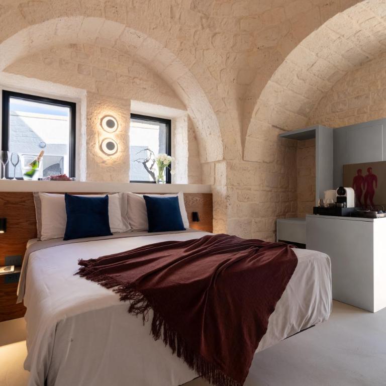 Trulli Damari - King Suite with Pool View - 2