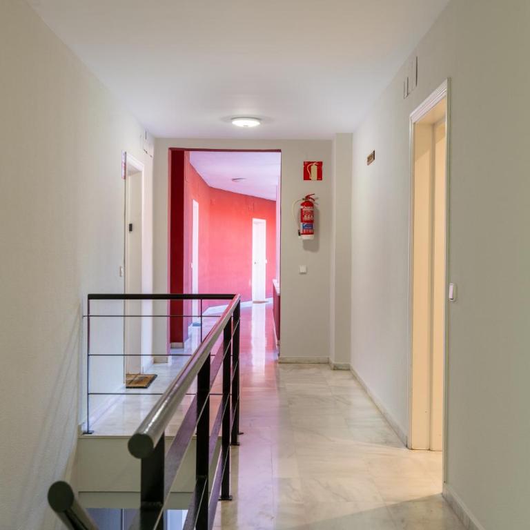 CN2 2bd 2Bth con Piscina y aparcamiento excelente ubicacion - Apartamento de 2 dormitorios - 33