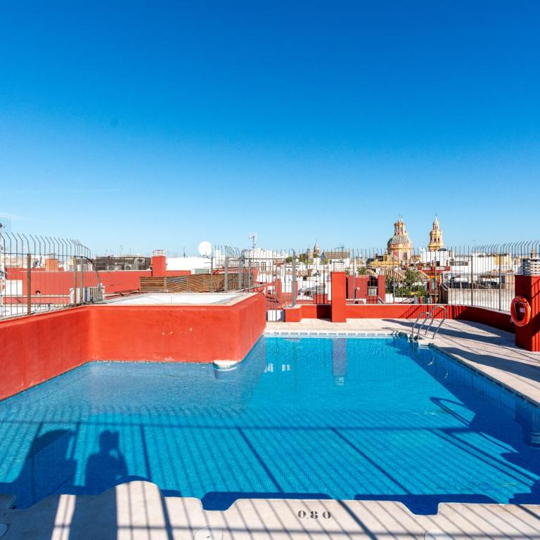 CN2 2bd 2Bth con Piscina y aparcamiento excelente ubicacion - Apartamento de 2 dormitorios - 3
