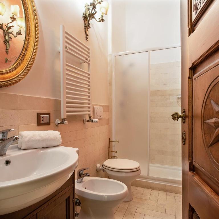Residenza Sinibaldi - XVII century experience - Five-Bedroom House - 3