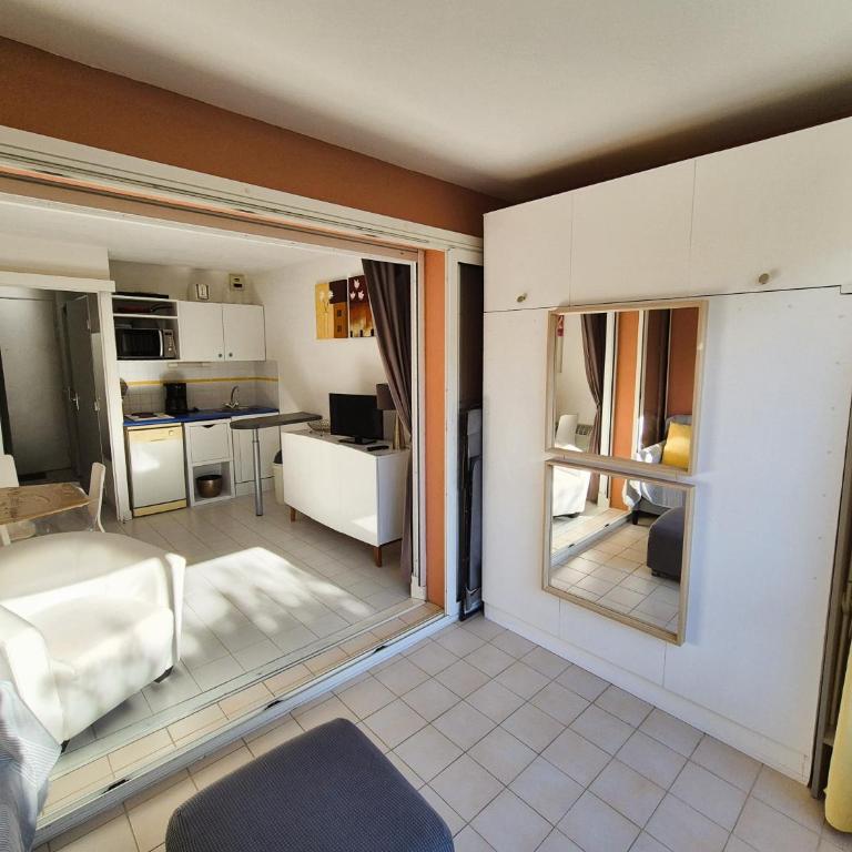 150 m plage, domaine privé avec piscine - Studio - 6