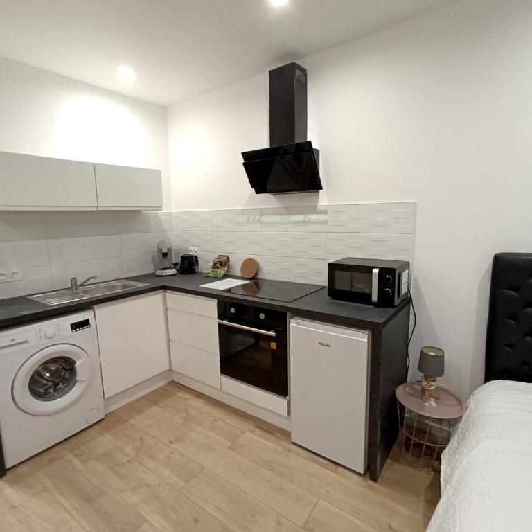 Garnavie - Centre ville - Les Halles - Studio - 9