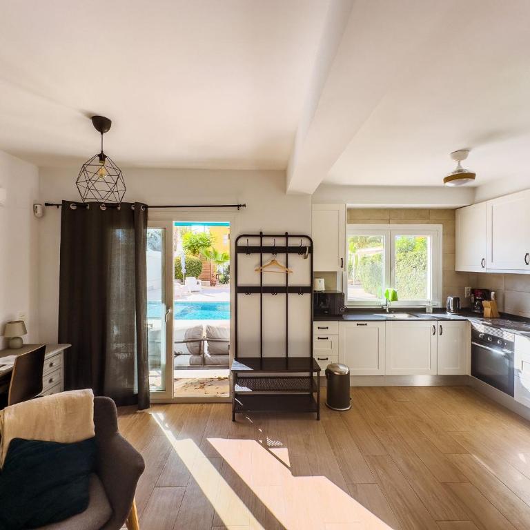 Beach Villa Playa Flamenca - Villa con piscina privada - 5